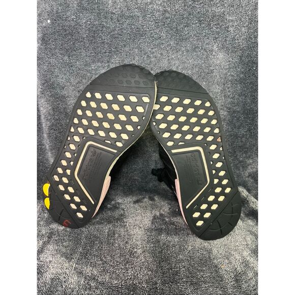 Adidas NMD_R1 Reptile Pack - Pink Spirit Women size 6 - Picture 7 of 8